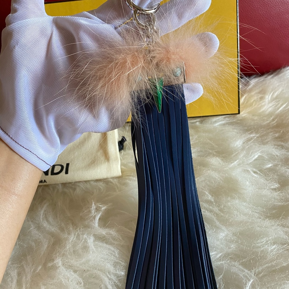 FENDI bag charm - Picture 3 of 6